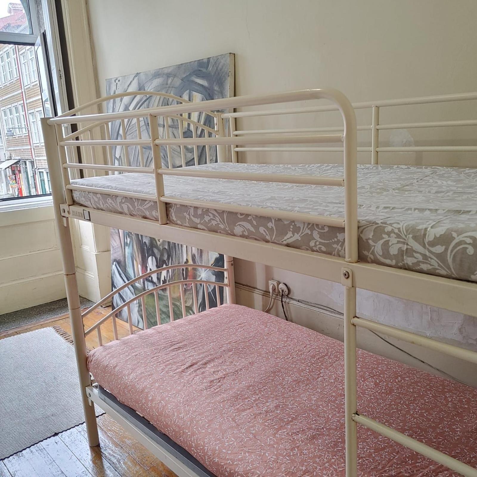 Dans L'Atelier Hostel Unidade Porta Nova Braga Ngoại thất bức ảnh