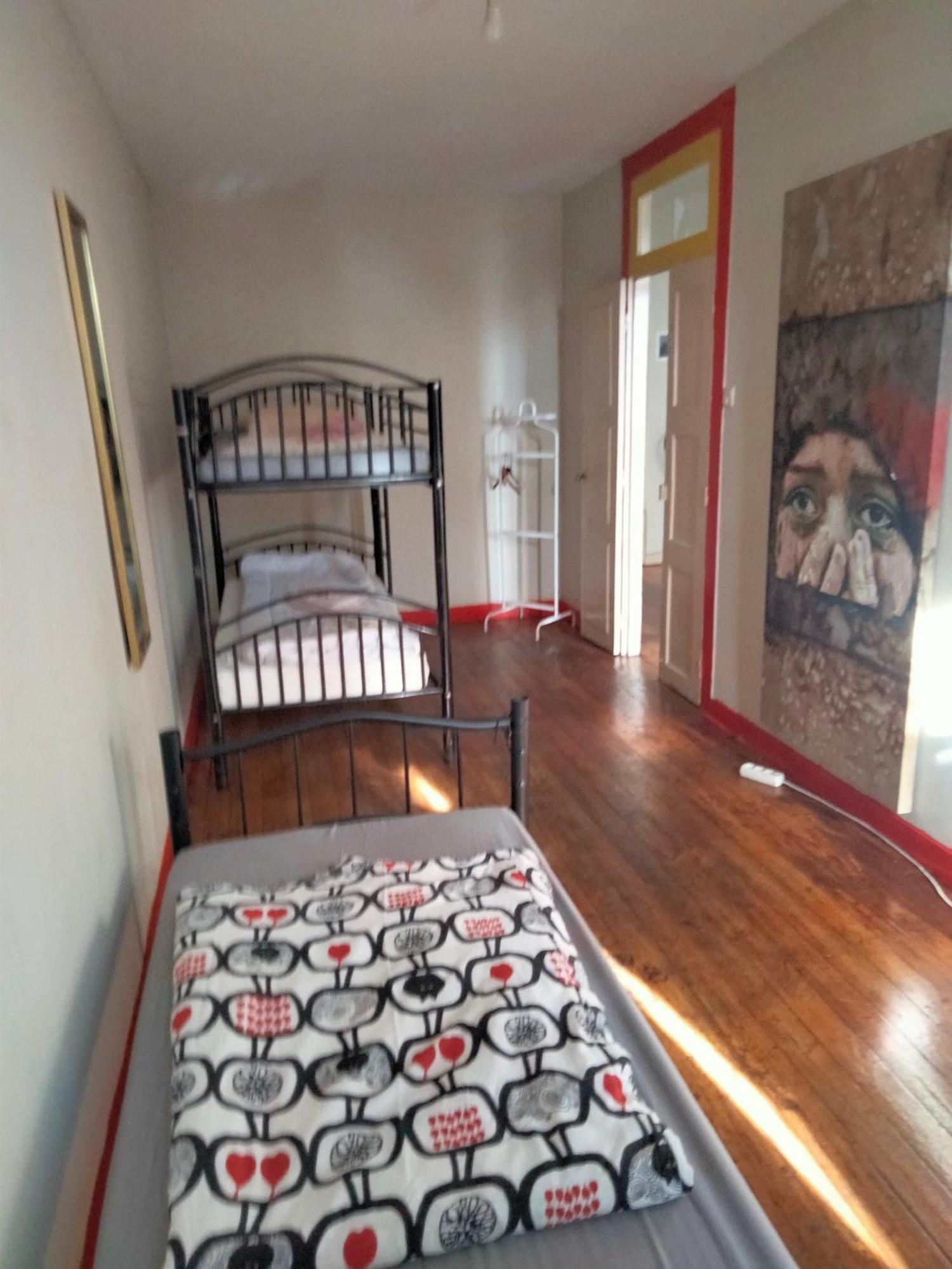 Dans L'Atelier Hostel Unidade Porta Nova Braga Ngoại thất bức ảnh