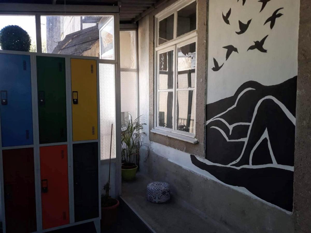 Dans L'Atelier Hostel Unidade Porta Nova Braga Ngoại thất bức ảnh
